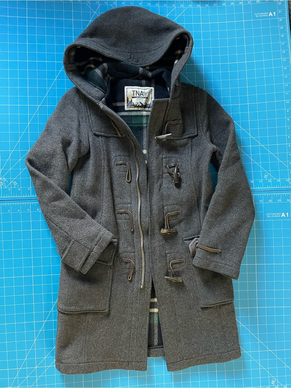 Aritzia TNA Women's Charcoal Gray Hooded Toggle Pea Coat